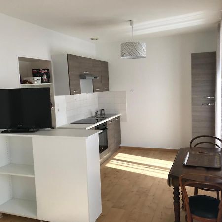 Grand Studio Manon En Coeur De Ville Pour 2 P Bort-les-Orgues Eksteriør billede